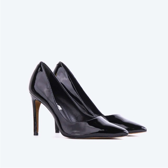 L’Intervalle Love Black Patent Heels - Size 7 (38) - Picture 3 of 11